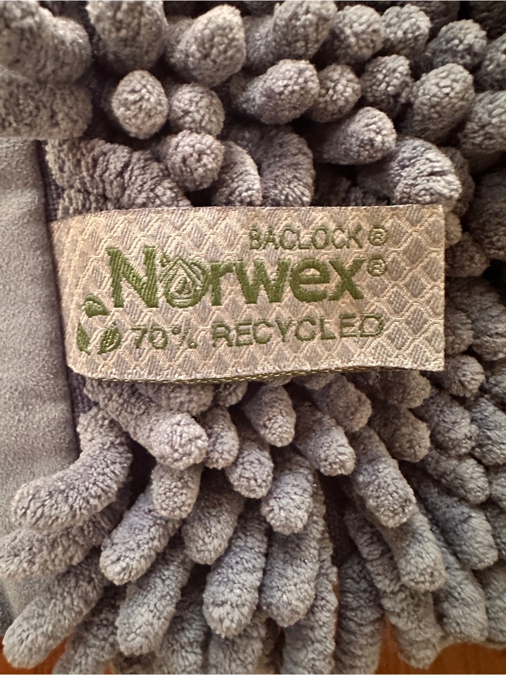 2 Norwex Gray Chenille Microfiber hand towels Pair - Picture 3 of 3